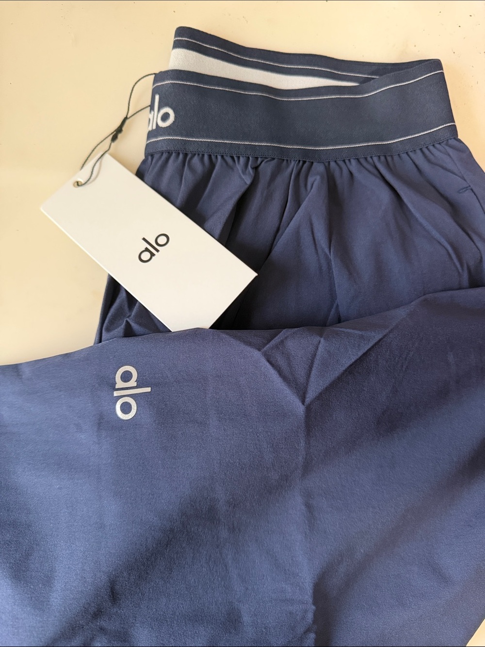 Alo yoga suit up trouser navy blue large - Picture 5 of 5